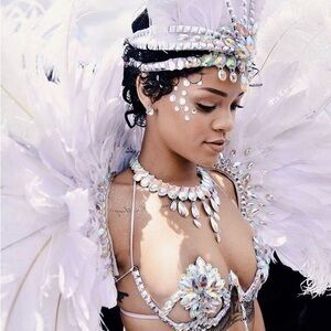 Rihanna Samba Iridescent Wire Bra